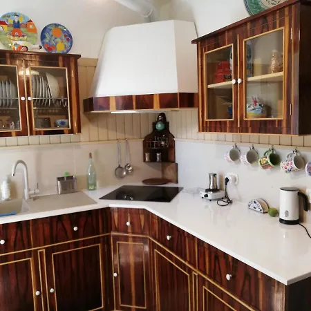 Pensión Luciano E Concetta *