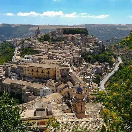 Luciano E Concetta *